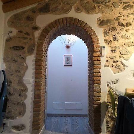 トレモージネCasa Nel Borgo - Il Gufoアパートメント エクステリア 写真