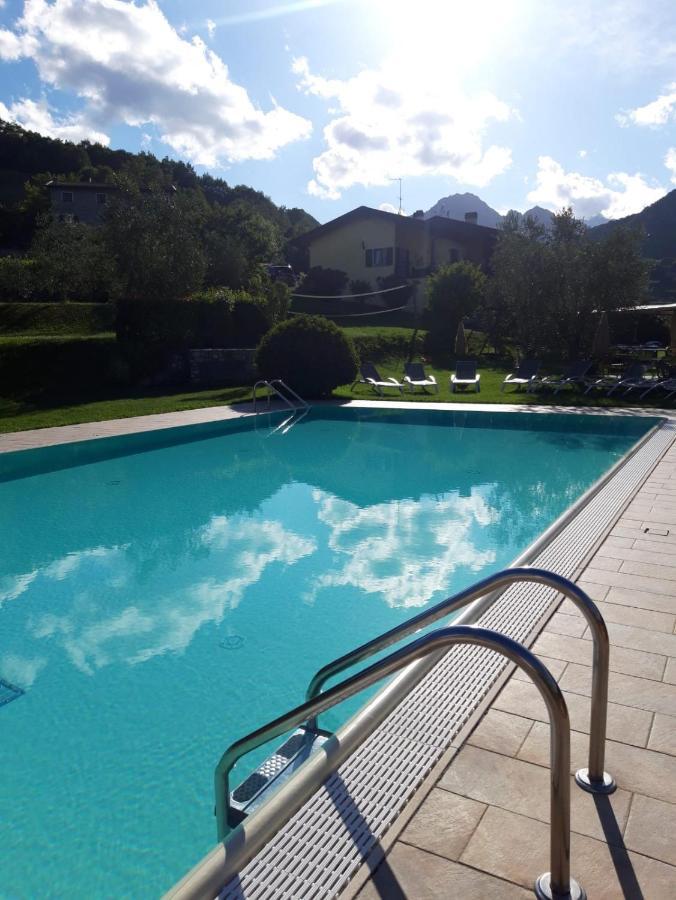 トレモージネCasa Nel Borgo - Il Gufoアパートメント エクステリア 写真