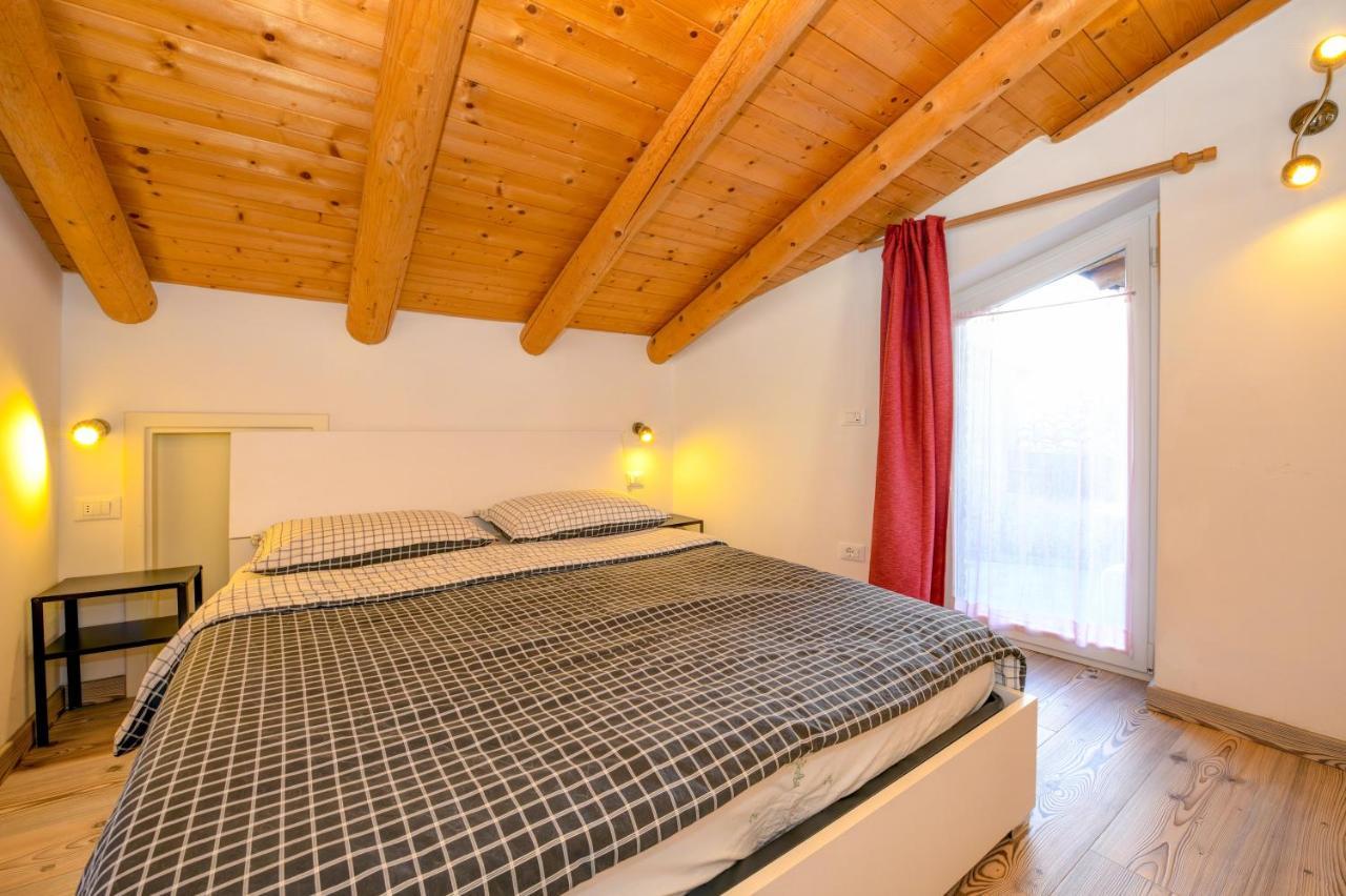 トレモージネCasa Nel Borgo - Il Gufoアパートメント エクステリア 写真