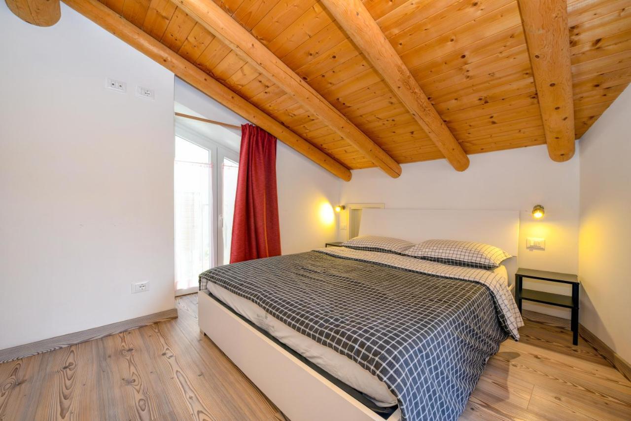トレモージネCasa Nel Borgo - Il Gufoアパートメント エクステリア 写真