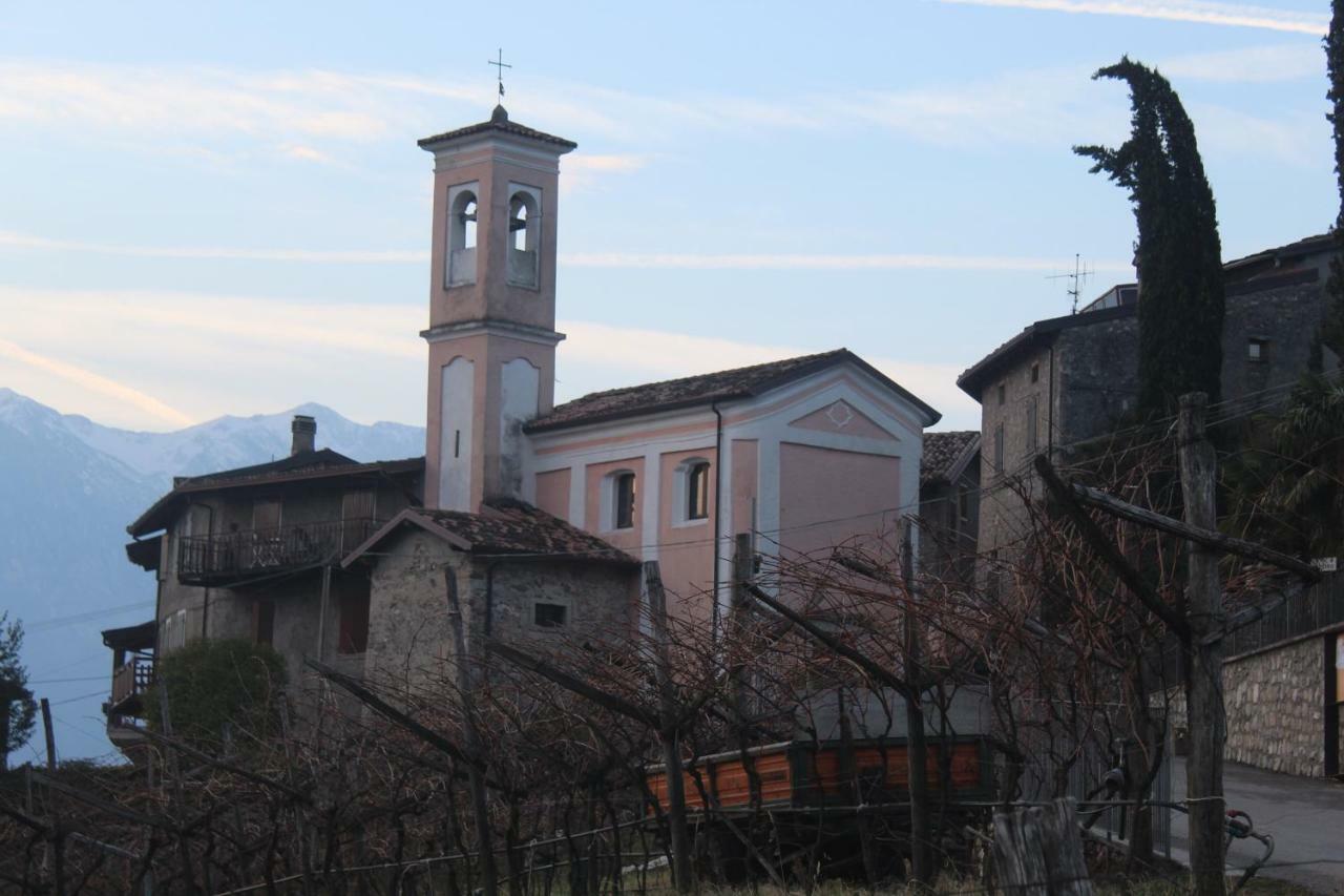 トレモージネCasa Nel Borgo - Il Gufoアパートメント エクステリア 写真